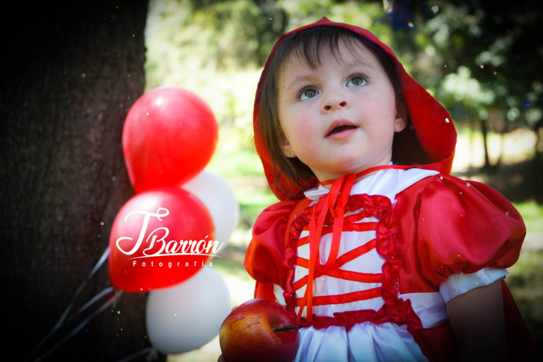 Sesión de Caperucita Roja - Julio Barrón Fotografía