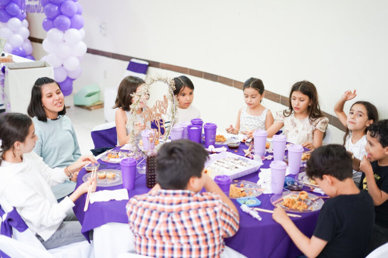 Cobertura de fotografía profesional de evento social de primera comunión en guadalajara